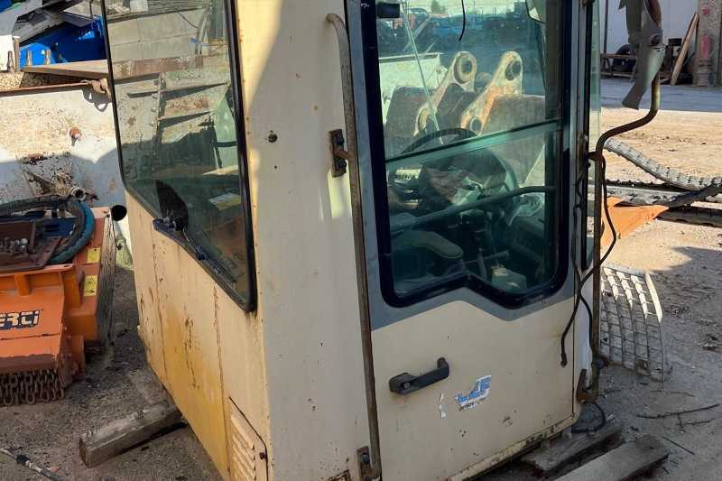 OmecoHub - Immagine KOMATSU WA380-3
